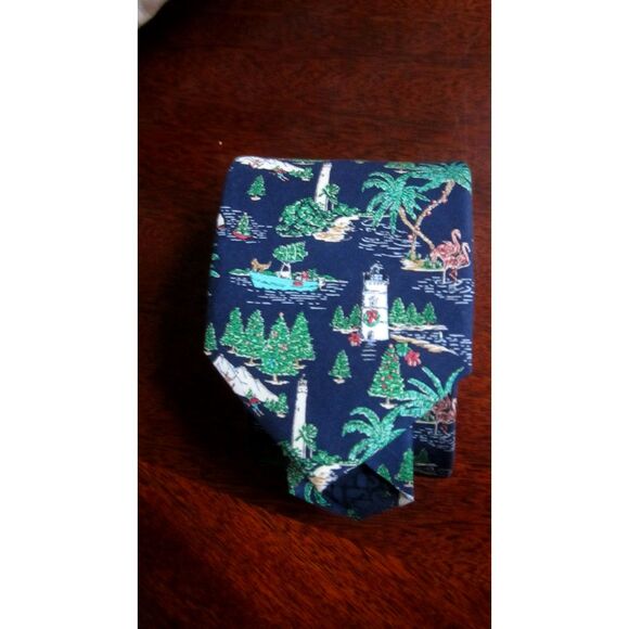 NWT VINEYARD VINES CHRISTMAS SILK TIE  CALLED HOLIDAY TOILE  NAUTICAL  SO PRETTY - Picture 3 of 5